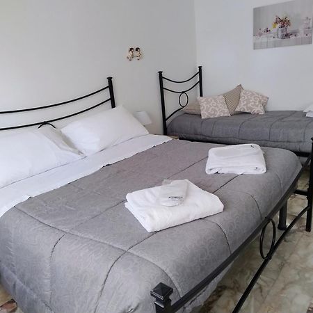 Bilocale Climatizzato A 850M Dalla Spiaggia Casa Katia 마리나디마사 외부 사진