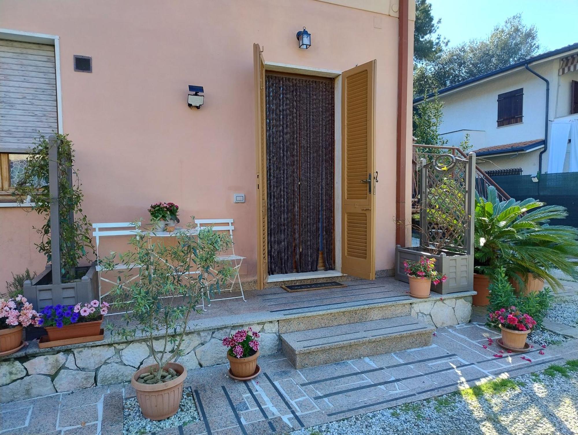 Bilocale Climatizzato A 850M Dalla Spiaggia Casa Katia 마리나디마사 외부 사진
